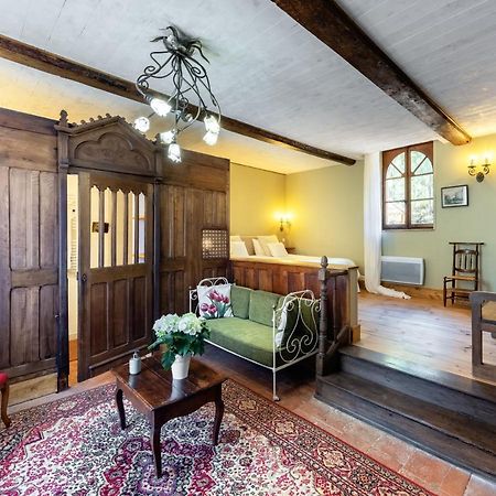 Bed and Breakfast Domaine Le Castelet Кастр Екстер'єр фото