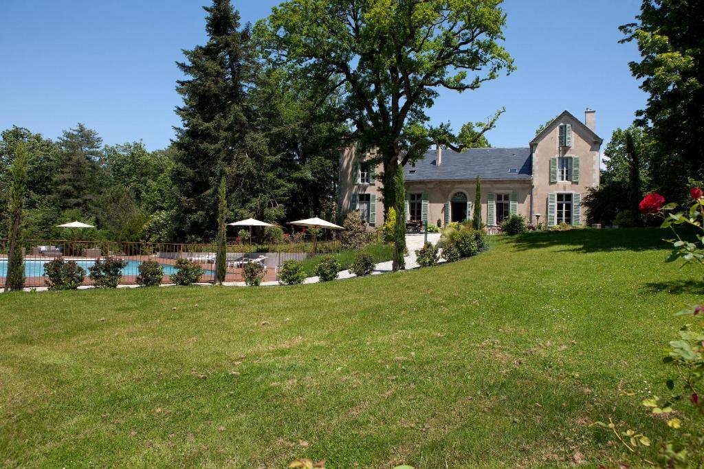 Bed and Breakfast Domaine Le Castelet Кастр Екстер'єр фото